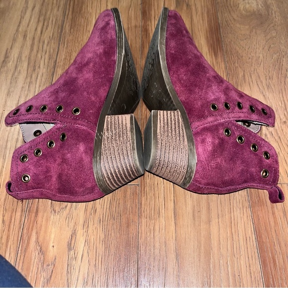 Skechers Women's Suede Ankle Boots - Burgundy - Picture 3 of 6